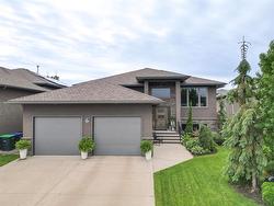 6 Grassland Crescent Brandon, MB R7B 4G5