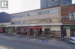 616 SIXTH AVENUE  New Westminster, BC V3M 6Z2
