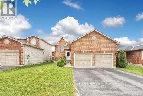 LOWER - 9 CATHERINE DRIVE , Barrie, Ontario L4N 0Y5 2
