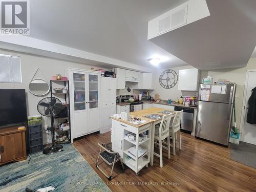LOWER - 9 CATHERINE DRIVE , Barrie, Ontario L4N 0Y5 3