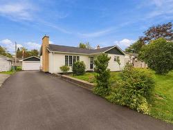 49 Belleshire Drive  Sackville, NS B4C 1M4