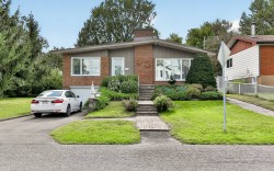 116 13e Avenue  Deux-Montagnes, QC J7R 3T8