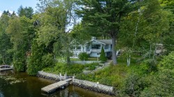 2716 Ch. du Village  Saint-Adolphe-D'Howard, QC J0T 2B0