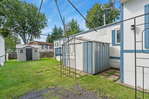 Extérieur - 18 Rue Godfrind, L'Assomption, QC 
