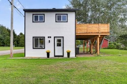 760 Rue Principale Lac-Aux-Sables, QC G0X 1M0
