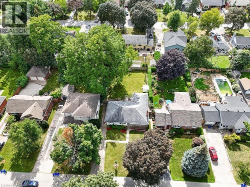 Spacious lot with mature trees and established landscaping - 948 Long Drive, Burlington, ON 