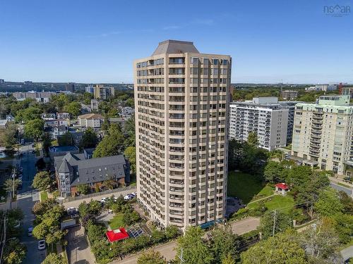 304 1470 Summer Street  Halifax, NS B3H 3A3