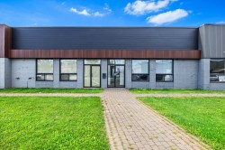 10100 Rue Mirabeau  Montréal (Anjou), QC H1J 1T6