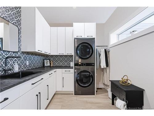147 Reba Cres, Fredericton, NB 