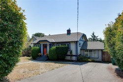 3374 Cook St Saanich, BC V8X 1A8