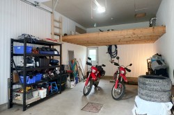 Garage - 