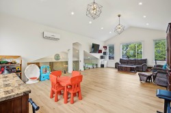 Salon - 