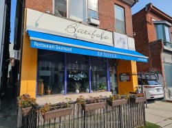 744 Gerrard Street EToronto, ON M4M 1Y3