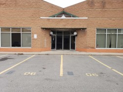 6-90 Ironside Crescent  Toronto, ON M1X 1M3