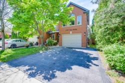 2260 Ridge Landing Oakville, ON L6M 3L6