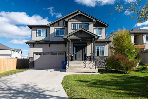 15 Stan Bailie Dr, Winnipeg, MB 