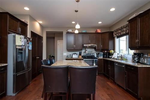 15 Stan Bailie Dr, Winnipeg, MB 