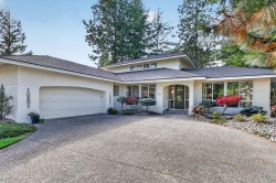 1978 Covington Crescent West Kelowna, BC V1Z 3M2