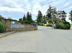 #41-2600 Ferguson Rd Central Saanich, BC V8M 2C1