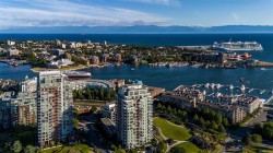 #705-60 Saghalie Rd Victoria, BC V9A 0H1