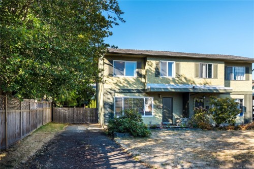 1714 Ashdale Pl  Saanich, BC V8N 1N9