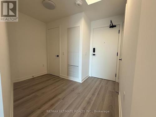 419 - 1185 DUPONT STREET , Toronto, Ontario M6H 0G5 2