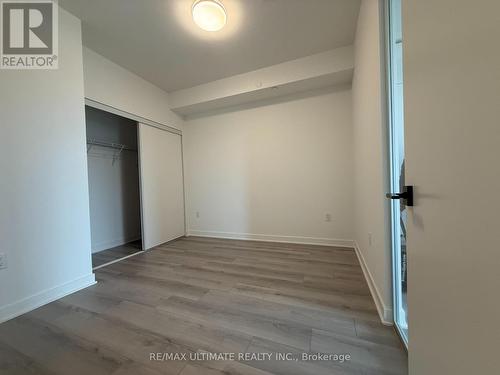 419 - 1185 DUPONT STREET , Toronto, Ontario M6H 0G5 5