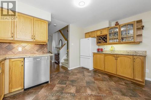 15 Provender Avenue, Ottawa, ON 