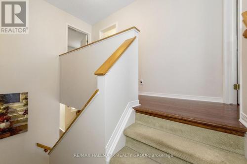 15 Provender Avenue, Ottawa, ON 
