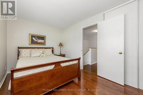 15 Provender Avenue, Ottawa, ON 