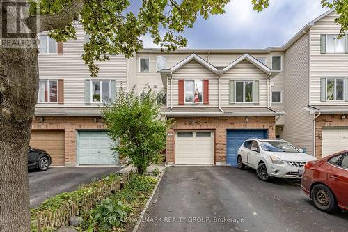 15 Provender Avenue, Ottawa, ON 
