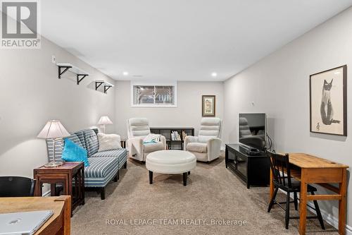 249 Kimpton Drive, Ottawa, ON 