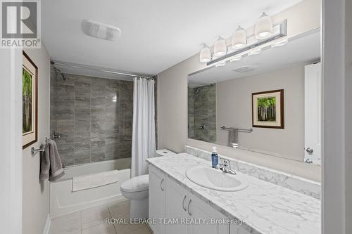 249 Kimpton Drive, Ottawa, ON 