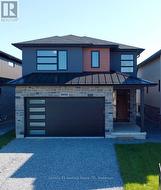 8890 ANGIE DRIVE Niagara Falls (Forestview), ON L2H 3W8
