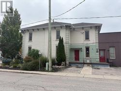 21 WELLINGTON STREET N Woodstock (Woodstock - North), ON N4S 6P1