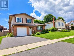 1369 LOCHIEL STREET Cornwall, ON K6H 6N5