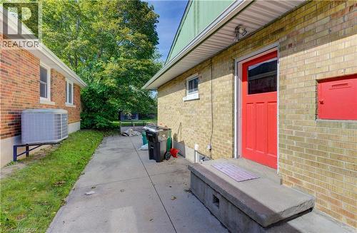 49 Dietz Avenue S, Waterloo, ON 