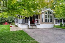 107 MADAWASKA TRAIL Wasaga Beach, ON L9Z 1X7