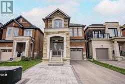 129 HARTNEY DRIVE Richmond Hill, ON L4S 0L1