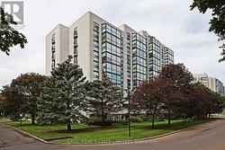1015 - 30 HARDING BOULEVARD W Richmond Hill, ON L4C 9M3