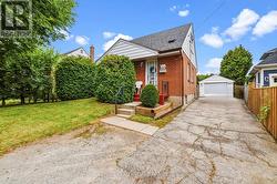 243 JENNINGS CRESCENT Oakville, ON L6L 1W2