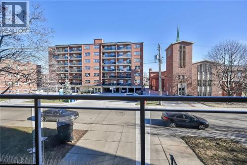 30 SUMMIT Avenue Unit# 202 , Hamilton, Ontario L8V 2R8 2