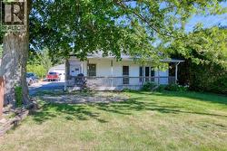 1323 MERSEA RD 2 Leamington, ON N8H 3V7
