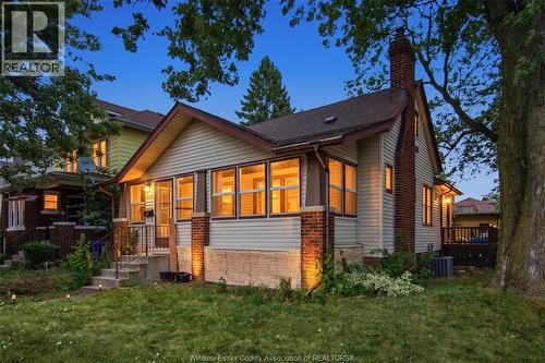 2292 DOUGALL AVENUE  Windsor, ON N8X 1S8
