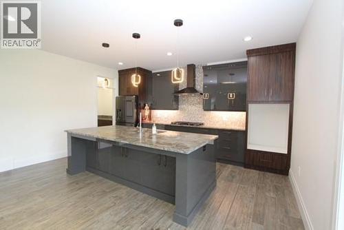 859 MAGNOLIA LANE , Sarnia, Ontario N7S 0B6 4