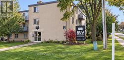 5 - 689 BARBER AVENUE North Perth, ON N4W 1S4
