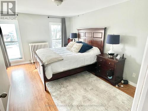 UPPER - 215 MCALPINE AVENUE S , Welland (Lincoln/Crowland), Ontario L3B 1T8 5