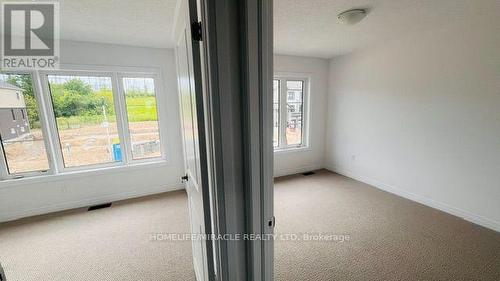 441 JACK WILFORD WAY S , Woodstock, Ontario N4S 0G4 4
