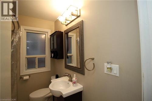 245 EAST 13TH Street Unit# 2 , Hamilton, Ontario L9A 3Z8 5