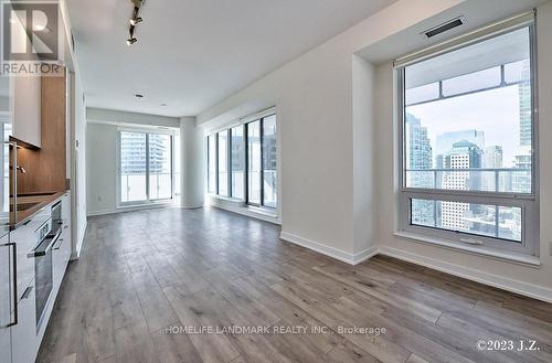 2502 - 28 FREELAND STREET , Toronto, Ontario M5E 0E3 4